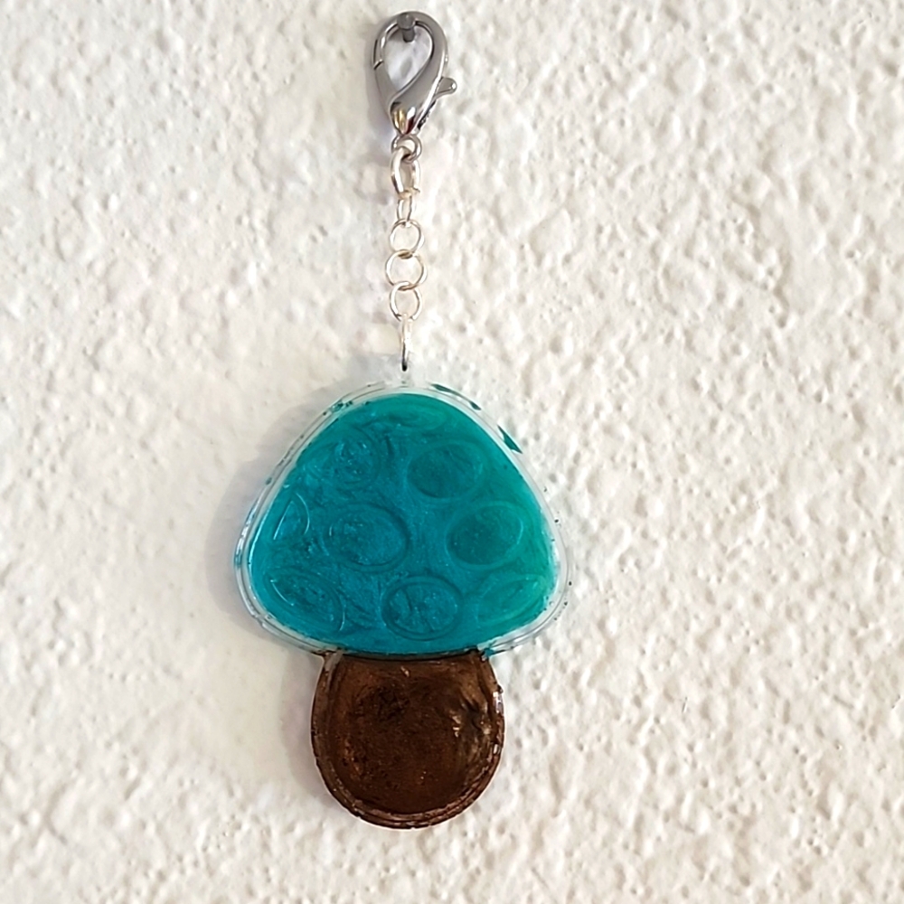 Mushroom keychain